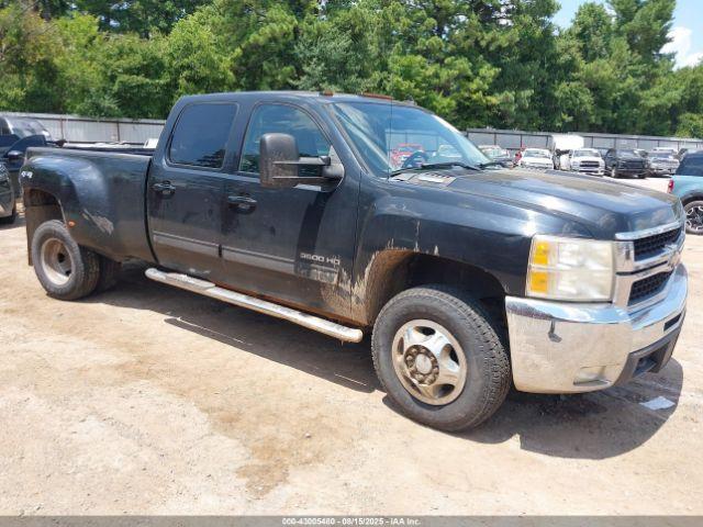  Salvage Chevrolet Silverado 3500