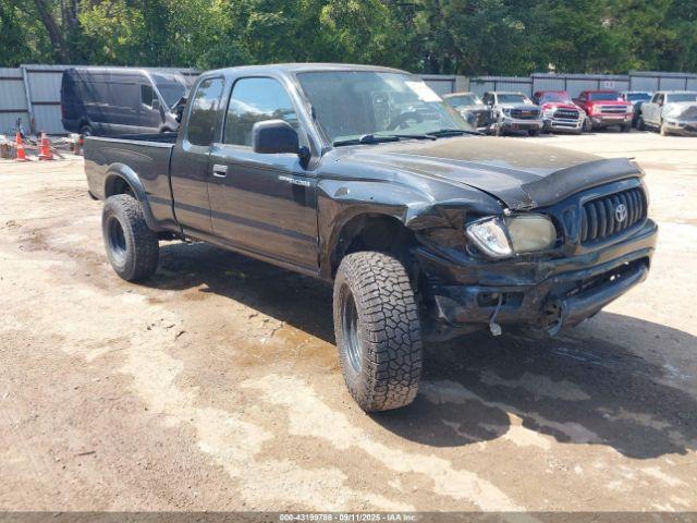  Salvage Toyota Tacoma
