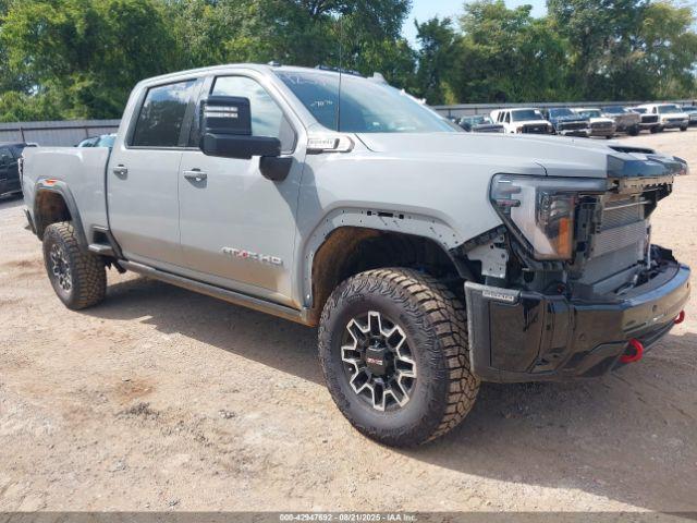  Salvage General Motors Sierra 2500HD