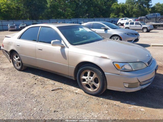  Salvage Lexus Es
