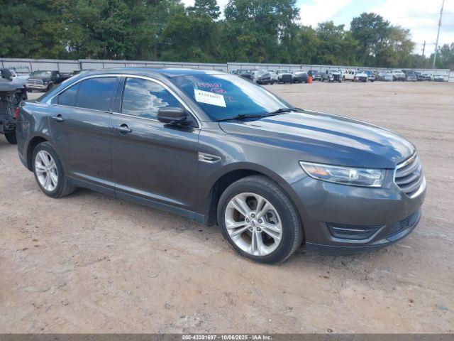  Salvage Ford Taurus