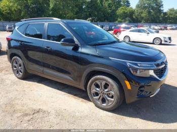  Salvage Kia Seltos
