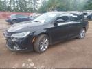 Chrysler 200 S Image 3