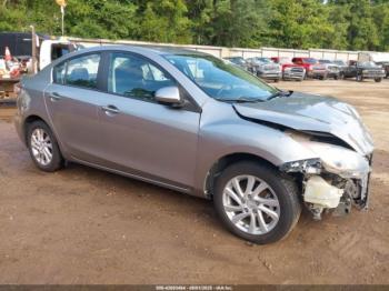  Salvage Mazda Mazda3