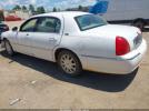 Lincoln Towncar Signature Limited Image 5