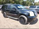 GMC Yukon Denali Image 1