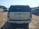 GMC Yukon Denali Image 16