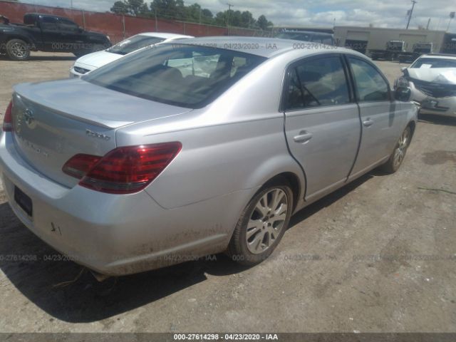 Toyota Avalon Touring Image 9