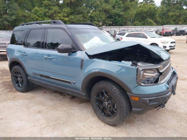  Salvage Ford Bronco