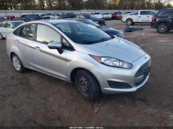  Salvage Ford Fiesta