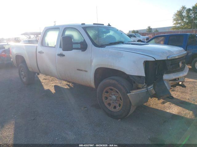  Salvage GMC Sierra 2500