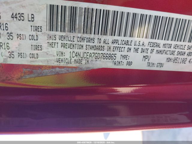 Jeep Compass Latitude Image 8