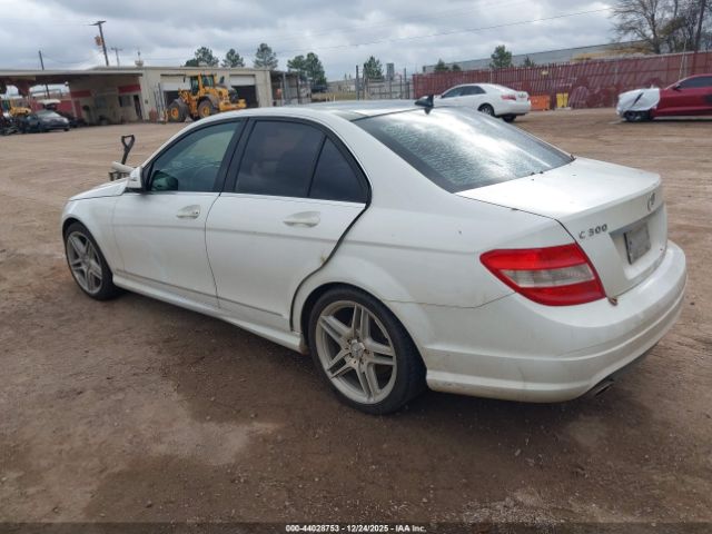 Mercedes-Benz C-Class Image 4