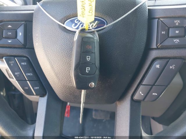 Ford F-150 Xl Image 12