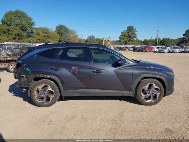 Hyundai TUCSON Limited Image 13