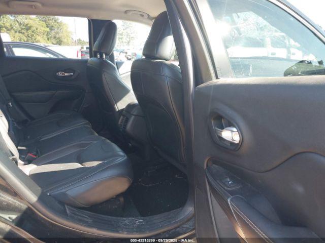 Jeep Cherokee Limited Image 13