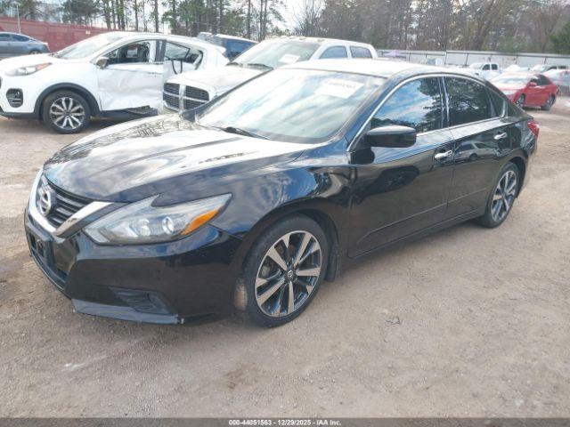 Nissan Altima 2.5 Sr Image 8