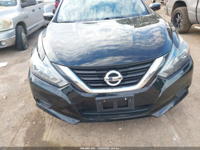 Nissan Altima 2.5 Sr Image 2