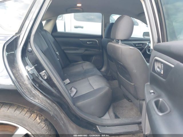 Nissan Altima 2.5 Sr Image 9