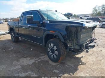  Salvage General Motors Sierra 2500HD