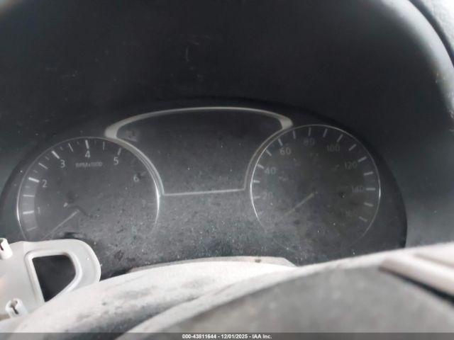 Nissan Altima 2.5 S Image 6