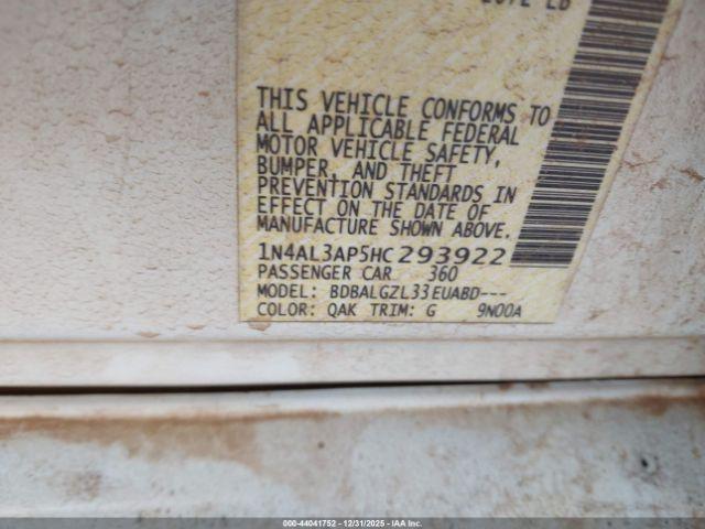 Nissan Altima 2.5 S Image 6