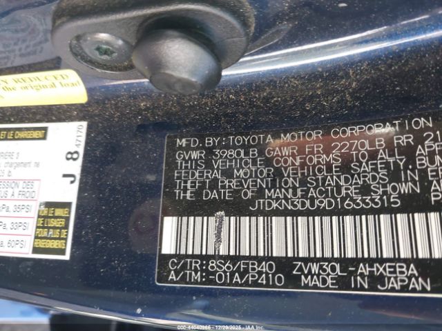 Toyota Prius Two Image 13