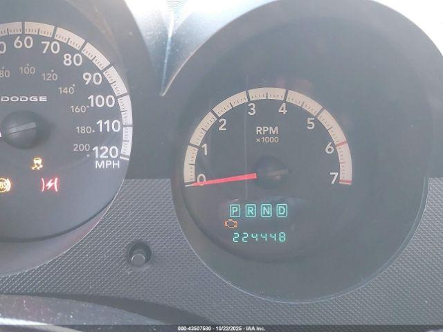 Dodge Nitro Heat Image 11