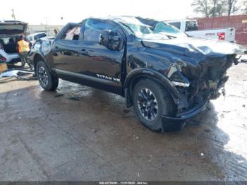  Salvage Nissan Titan