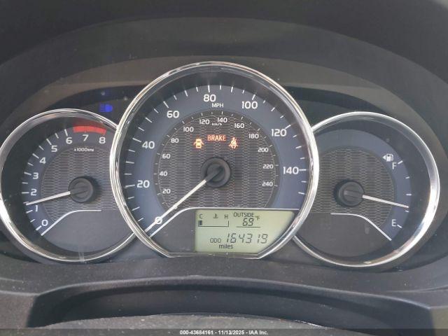 Toyota Corolla Le Image 6