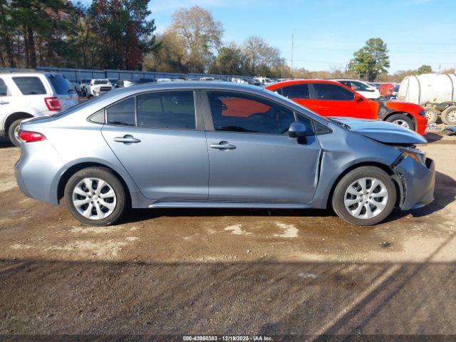 Toyota Corolla Le Image 12