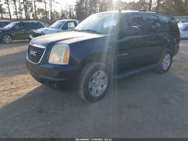 GMC Yukon Slt Image 2