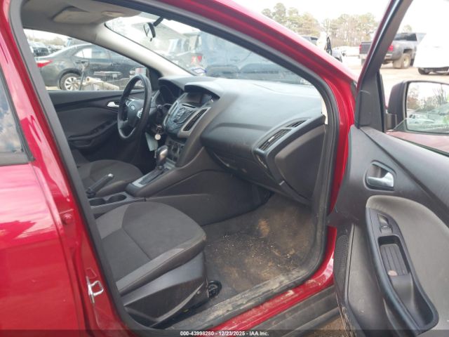 Ford Focus Se Image 9