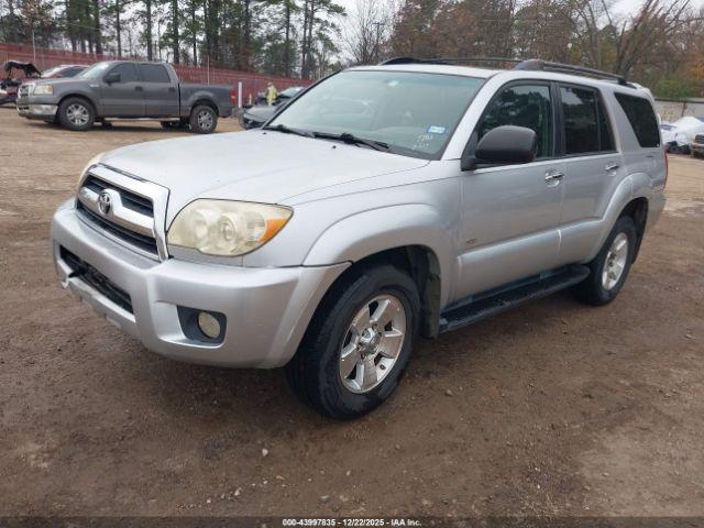 Toyota 4Runner Sr5 V6 Image 9