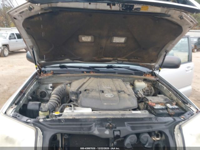 Toyota 4Runner Sr5 V6 Image 14