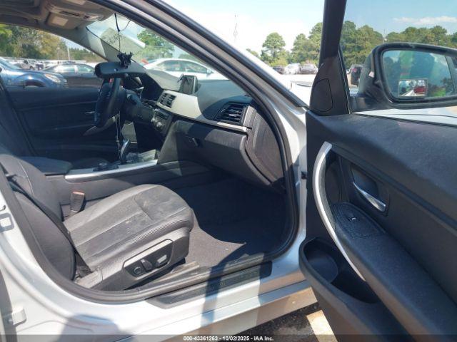 BMW 3 Series Image 10