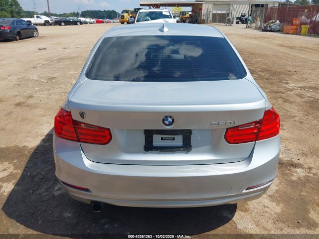 BMW 3 Series Image 15