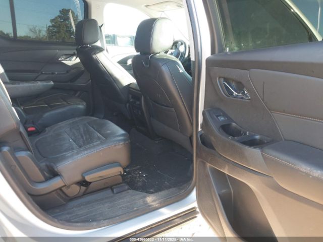 Chevrolet Traverse Fwd Premier Image 2