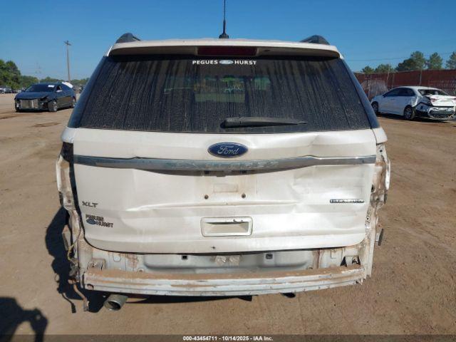 Ford Explorer Xlt Image 5