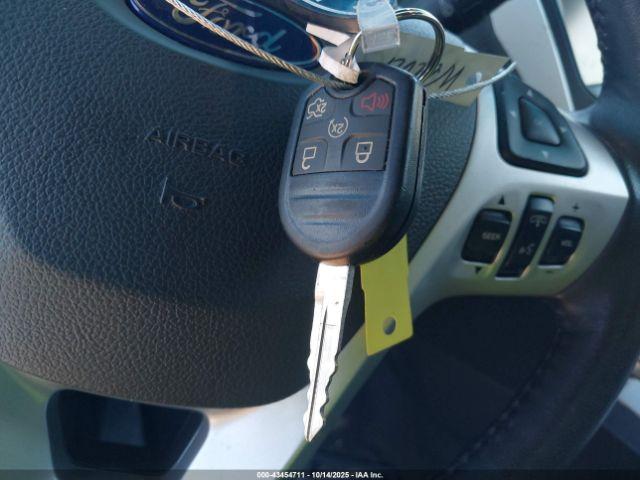 Ford Explorer Xlt Image 17