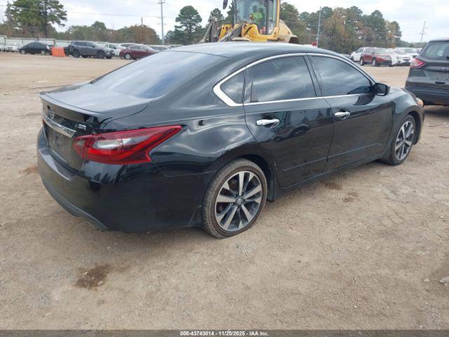 Nissan Altima 2.5 Sr Image 11