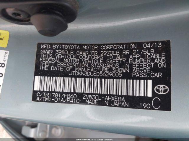 Toyota Prius Two Image 4