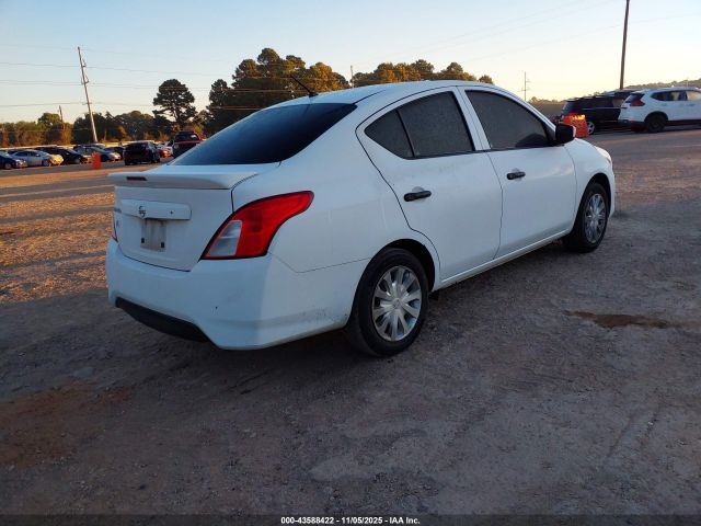 Nissan Versa 1.6 S+ Image 7