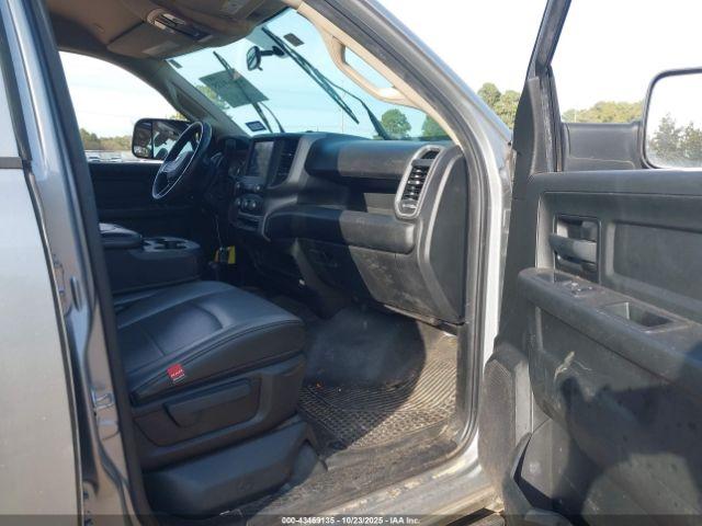 Ram 2500 Tradesman  4x4 6'4 Box Image 8