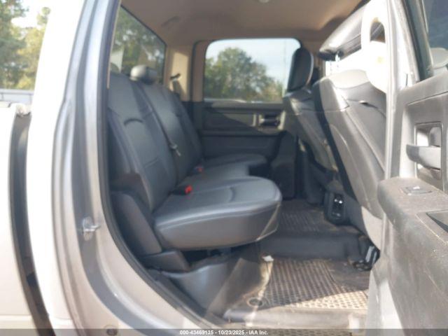 Ram 2500 Tradesman  4x4 6'4 Box Image 6