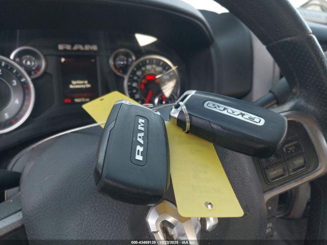 Ram 2500 Tradesman  4x4 6'4 Box Image 10