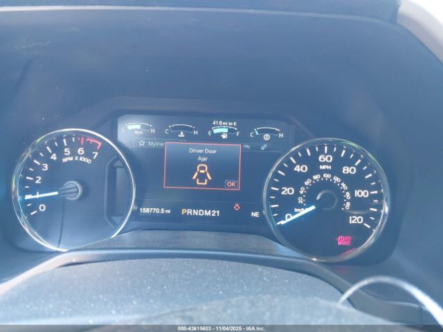 Ford F-150 Lariat Image 16