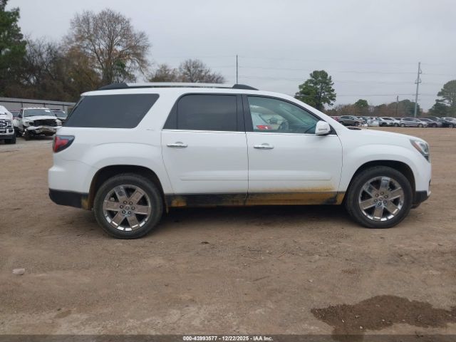 GMC Acadia Image 6