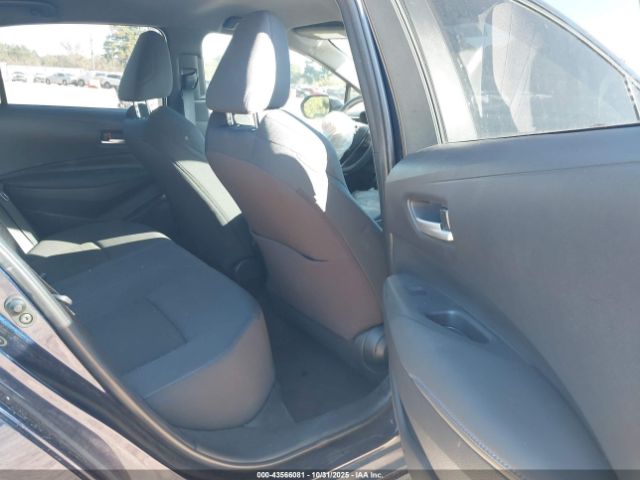 Toyota Corolla Se Image 3