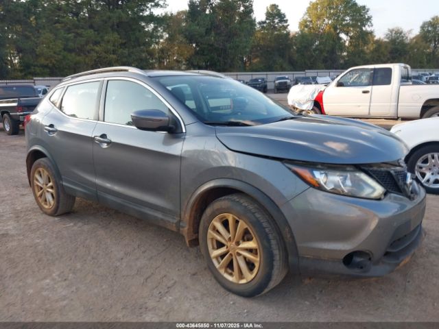 Nissan Rogue Sv Image 1